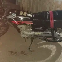 . موتور۱۲۵ پنج دنده درحد وتمیز|موتورسیکلت|قم, بکایی|دیوار