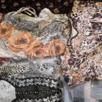 تعدادی لباس درحدنو