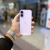 iPhone 17normal هم اکبند هم کارکرده رنگ خاص لوندر