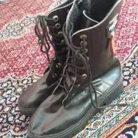 پوتین نوسایز۴۰فقط ۳۰۰تومن|کیف، کفش، کمربند|ویلکیج, |دیوار