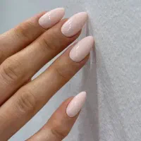 تخفیف کاشت ناخن شهرضا|خدمات آرایشگری و زیبایی|شهرضا, |دیوار