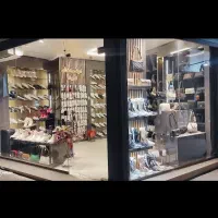 مغازه نبش میدان ۱۵خرداد،دونبش،دو طبقه