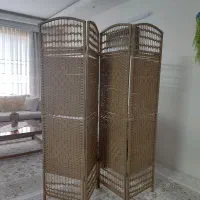 پاروان(جدا کننده متحرک فضا)چوبی نو و سالم|کتابخانه، شلف، قفسههای دیواری|تهران, صفاییه (چشمه علی)|دیوار