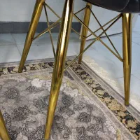 صندلی چرم مشکی پایه طلایی نو|مبلمان اداری|فردوسیه, |دیوار