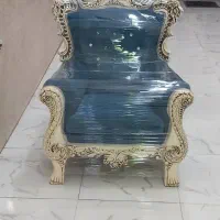 راحتی وکلاسیک دست دوم در حد نو خیلی تمیز|مبلمان خانگی و میز عسلی|ایذه, |دیوار