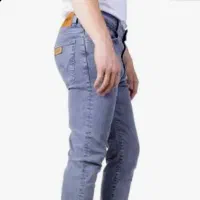 شلوار جین انواع طرح و رنگ ۸۰۰ تومان