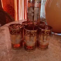 شش عدد لیوان انتیک قدمت دار مارک دار