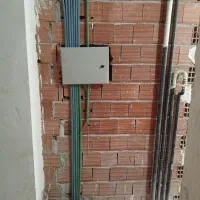 نیازمند کارگر  مبتدی یا نیمه ماهر سیمکشی ساختمان