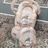 قنداق روسی و تشک گارد دار وبالشت فرم دهی نوزاد|رختخواب، بالش، پتو|ارومیه, |دیوار