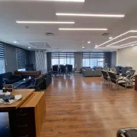 اجاره واحد107متر اداری مجتمع  برند دریاچه چیتگر