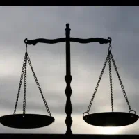 وکیل پایه یک دادگستری با۱۷سال سابقه کار