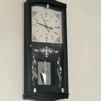 ساعت دیواری