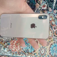 ایفون Xs