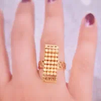 انگشتر زیبا، نمادار، تمیز و محکم