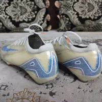 کفش فوتبالی