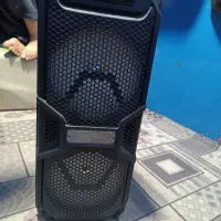 ضبط صدا خوب هنوز خشک