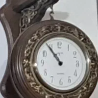 ساعت دیواری