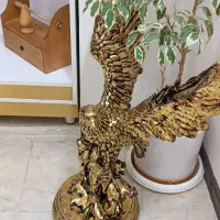 مجسمه پلیستر طلاکوب