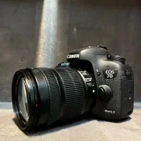 دوربین کنون 7D mark ii با لنز 18/135