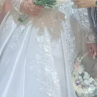 لباس عروس نو یکبار تن خورده و خشکشویی رفته