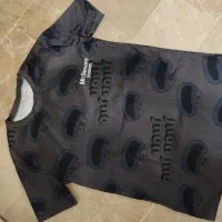 تعدادی لباس خارجی همه با هم ۳۰۰