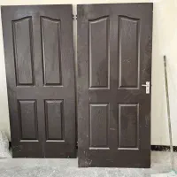 ۲عدد درب چوبی