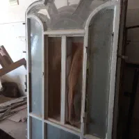 پنجره دسته دوم باشیشه