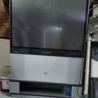 تلویزیون همراه میز