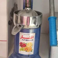 آبمیوه گیری دستی