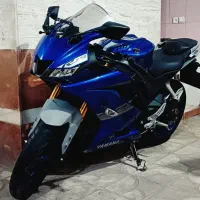یاماها R15 مدل 402 با کیلومتر 2500 در حد نو