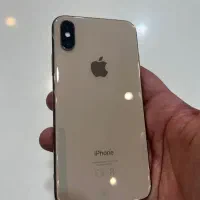 ایفون xs