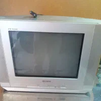 تلویزیون ۱۵ اینچ