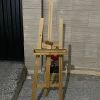 سه پایه بوم نقاشی