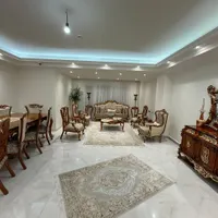 سِت مبلمان و میز غذاخوری و کنسول آینه چوبی