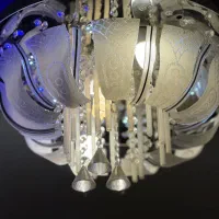 لوستر ریموت دار با تنظیم نور به چند حالت