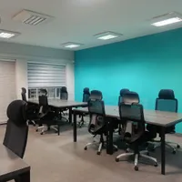 صندلی اختصاصی و روزانه در فضای کار اشتراکی|اجارهٔ کوتاه‌مدت دفتر کار و فضای آموزشی|تهران, اکباتان|دیوار