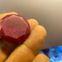 یاقوت سرخ آبی کهنه و کلکسیونی در ابعاد رنگ طبع|جواهرات|تهران, دولاب|دیوار