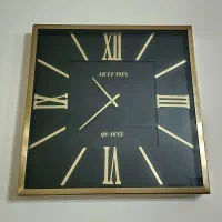 ساعت دیواری