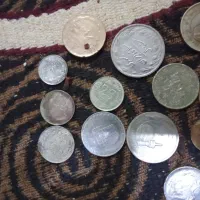 چند عدد سکه قدیمی
