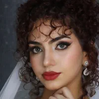 میکاپ شنیون(عکس آگهی نمونه کار خودم)|خدمات آرایشگری و زیبایی|شیراز, فضل‌آباد|دیوار