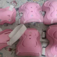 اسکیت دخترانه  ژله ای ورزشی سالم و تمیز سایز ۳۸/۳۹