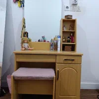 میز آرایش ام دی اف