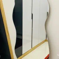 آیینه ی دفرمه ی بک لایت