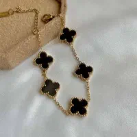 دستبند رنگ ثابت|بدلیجات|اصفهان, شهریار|دیوار