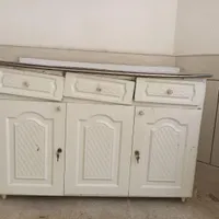 کابینت آشپزخانه کاملا سالم