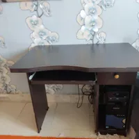 میز کامپیوتر