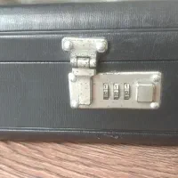 هارد کیس چمدانی سنتور|سازهای سنتی|چالوس, |دیوار