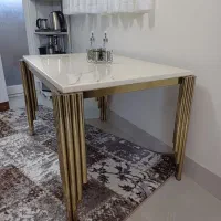 میز نهار خوری