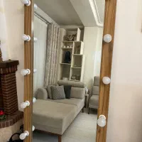 اینه چراغ دار بزرگ در حد نو|آینه|رشت, آزادگان|دیوار