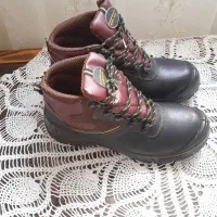 کفش کار
